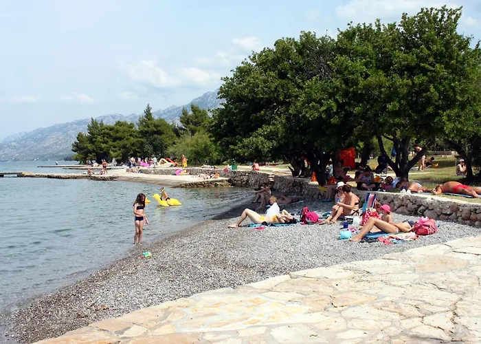 With A Parking Space Starigrad, Paklenica - 6614 סטאריגרד-פקלניצה