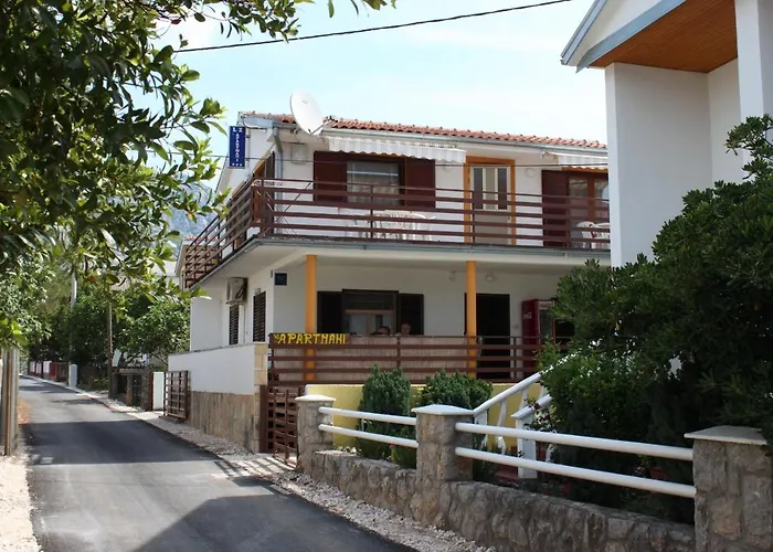 דירה With A Parking Space Starigrad, Paklenica - 6614 סטאריגרד-פקלניצה