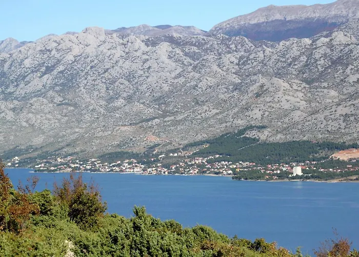 With A Parking Space Starigrad, Paklenica - 6614