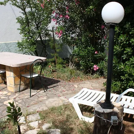 With A Parking Space Starigrad, Paklenica - 6614 شقة