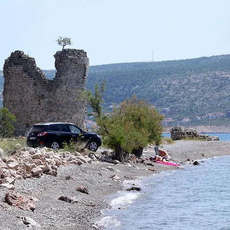 شقة With A Parking Space Starigrad, Paklenica - 6614 *